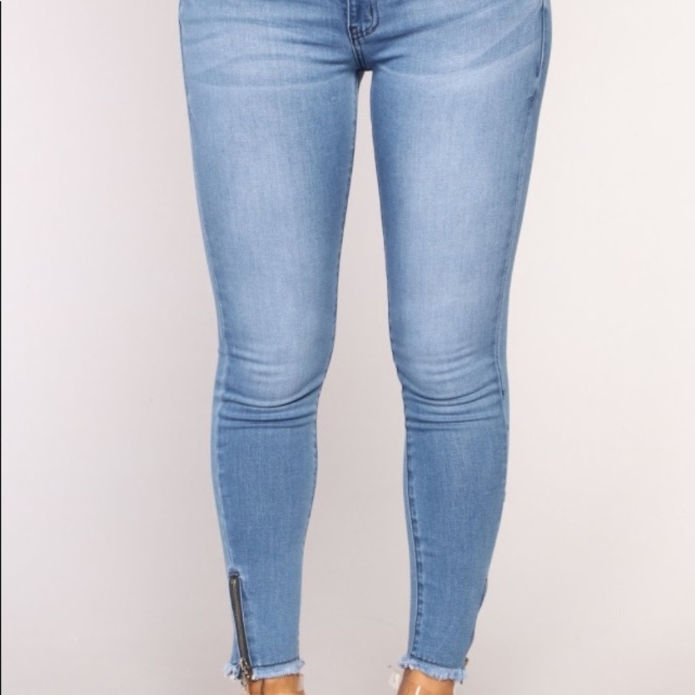 ankle skinny jeans